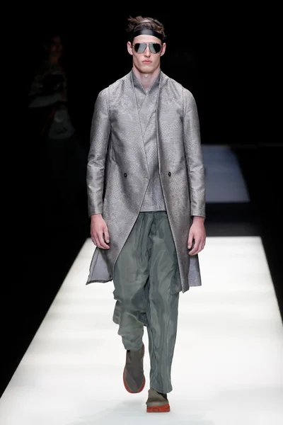 Look 43